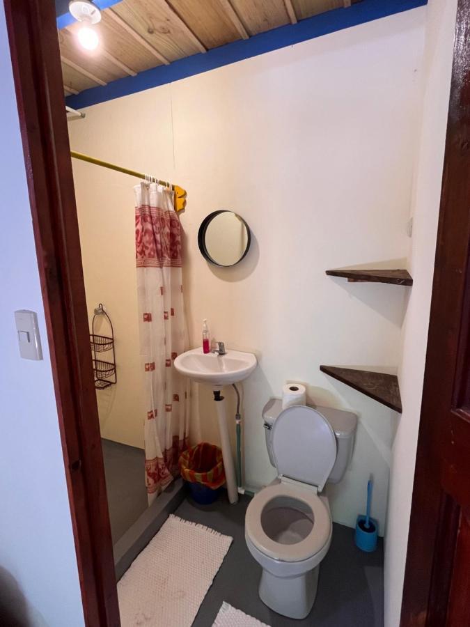 Hostel Tuanis Surf Camp Playa Santa Teresa  외부 사진