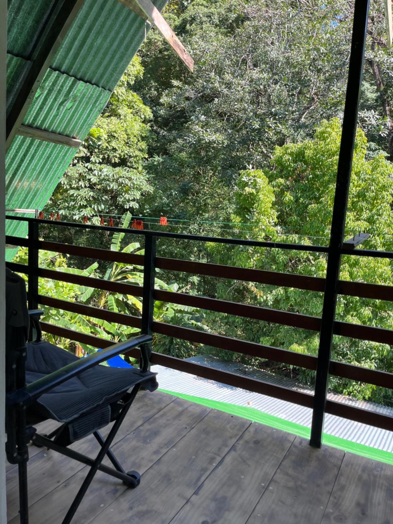 Hostel Tuanis Surf Camp Playa Santa Teresa  외부 사진